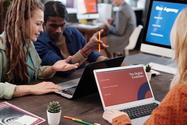 Boostez votre acquisition de clients avec une agence de leads